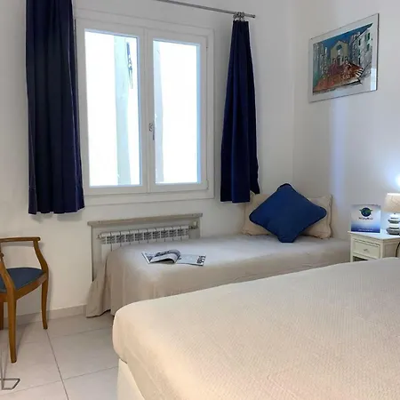 Apartment House Sarzano By World Genoa